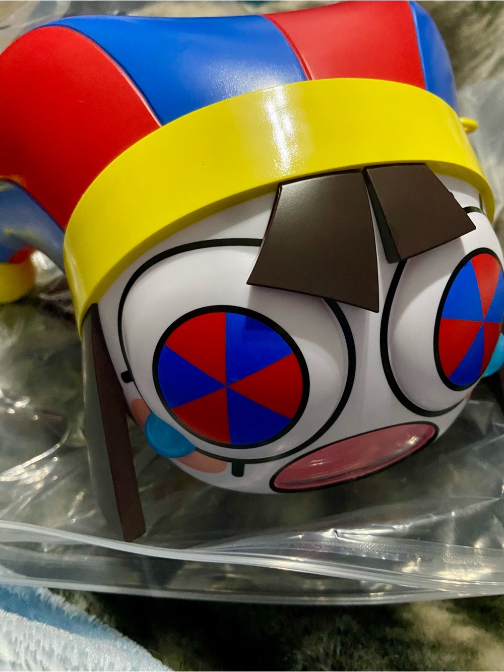 Pomni Popcorn Bucket